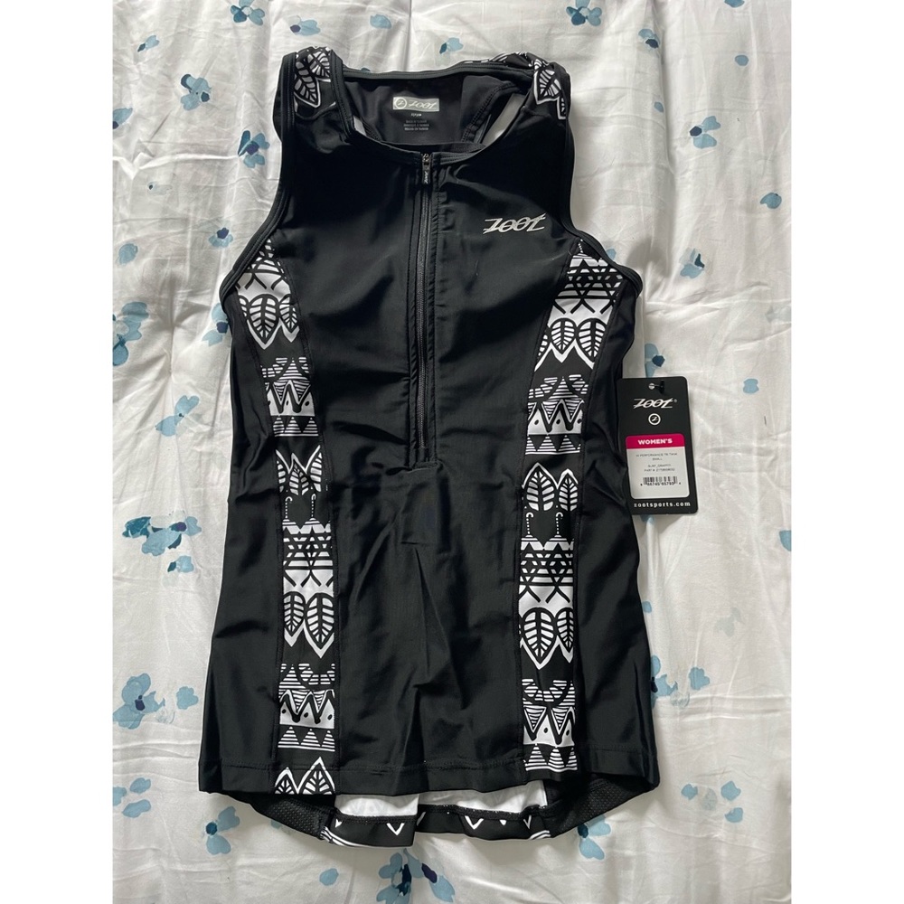NWT Small Zoot Tri Top. I have a small and medium available.